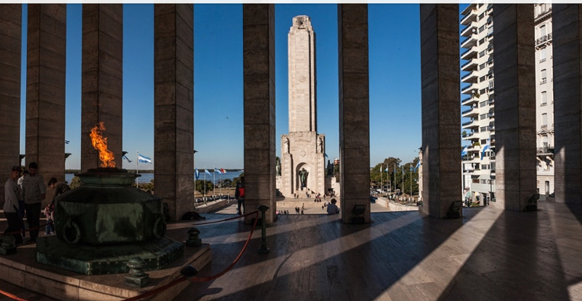 Rosario es noticia en el diario inglés The Guardian, que destaca su arte, moda y estilo